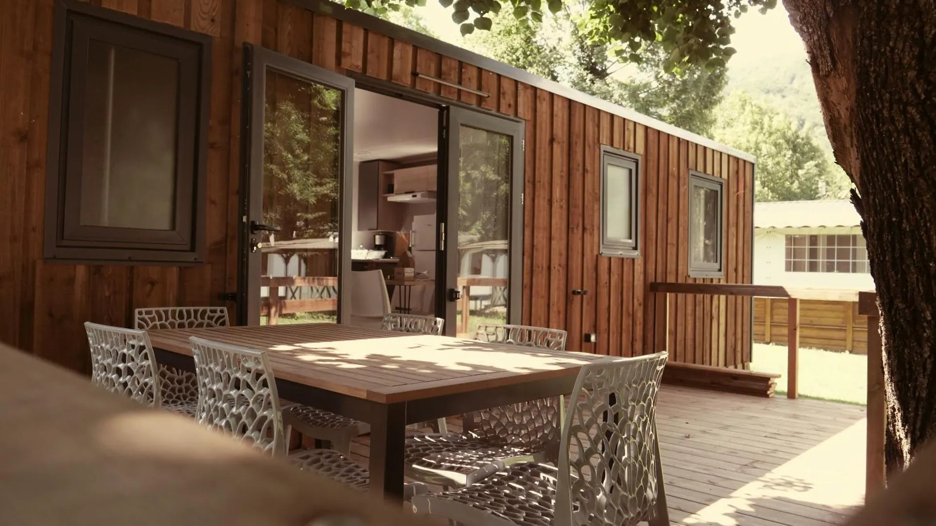 Camping Pays De Beille Les Cabannes