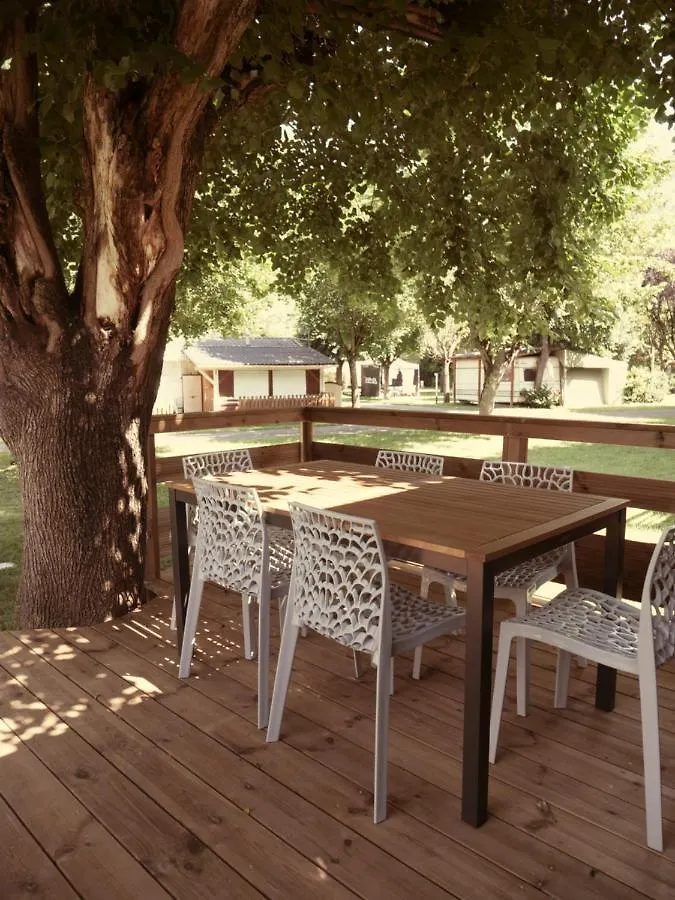 Camping Pays De Beille Les Cabannes  Les Cabannes (Ariege)
